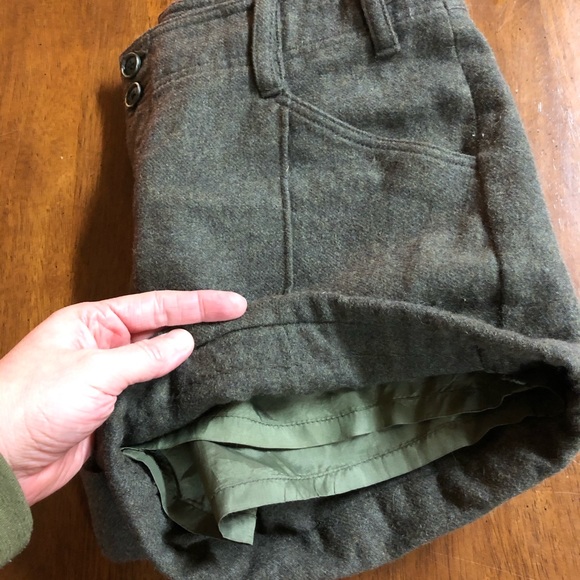 Hei Hei brown wool blend shorts w straps & buttons - Picture 5 of 6